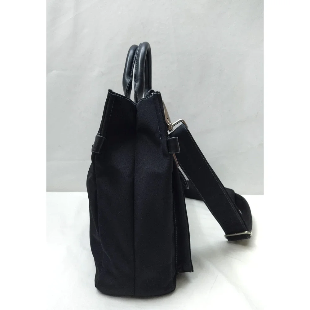 HOBO International Black Nylon Messenger Crossbody Bag